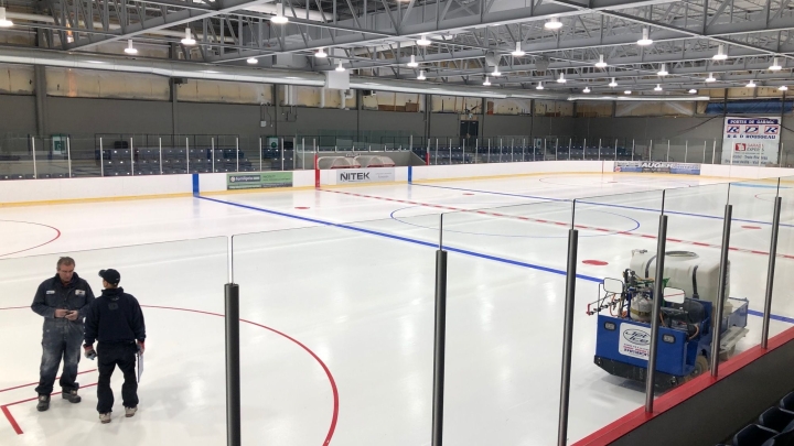 La glace sera prête pour le match du Condor de vendredi!