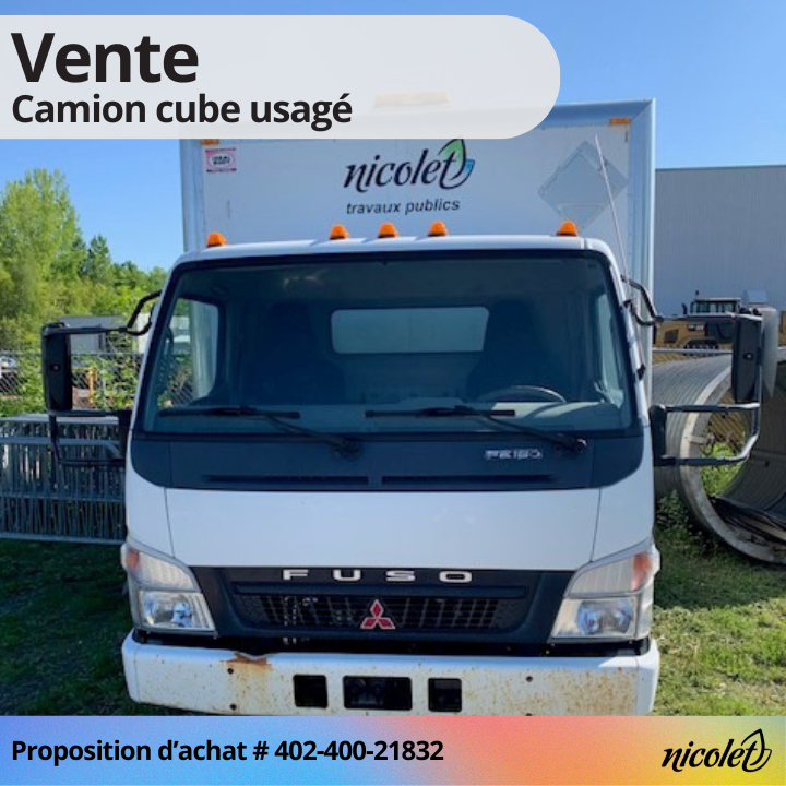 Vente d'un camion cube Mitsubishi Fuso 2006