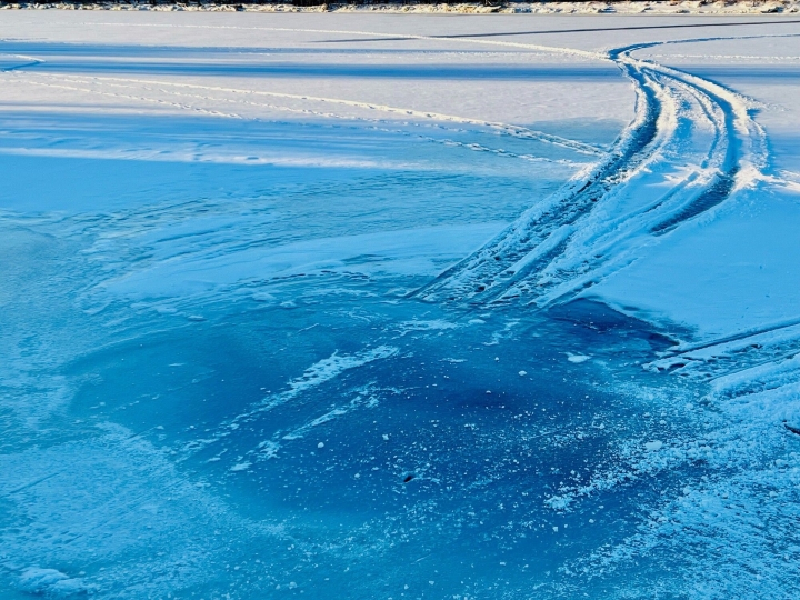 Prudence, glace mince ! 