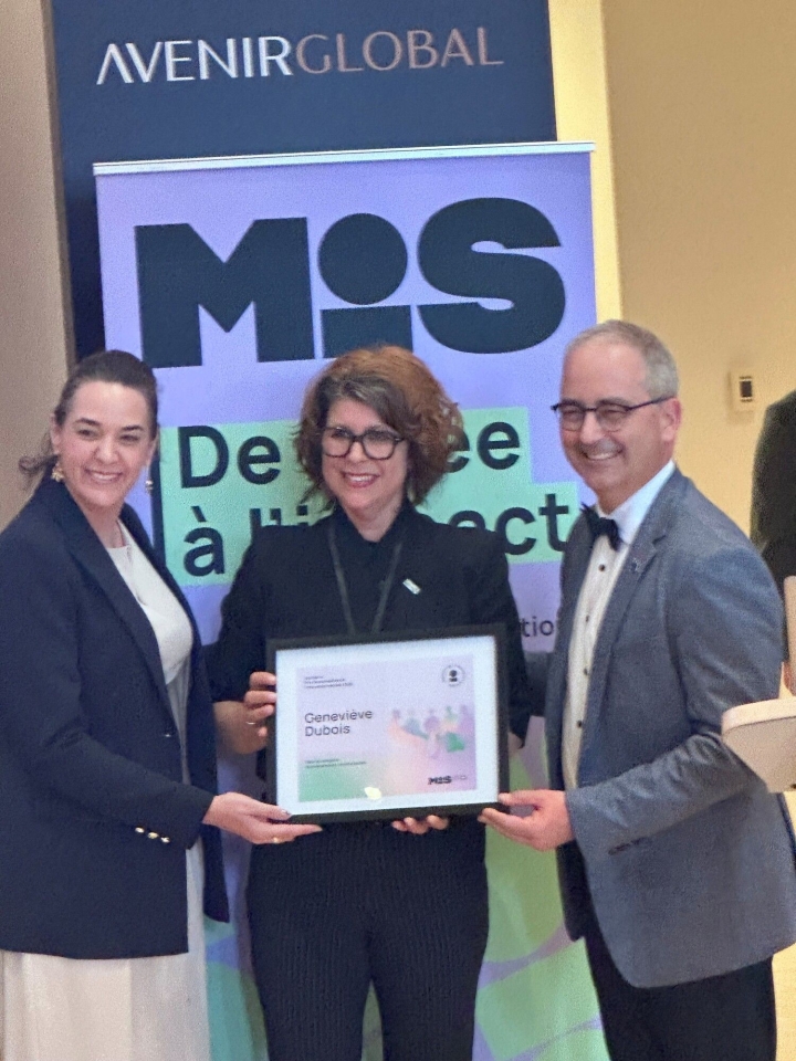 La mairesse de Nicolet, Geneviève Dubois, remporte le Prix provincial de Personnalité de l'innovation sociale 2026 dans la catégorie Gouvernance et communautés